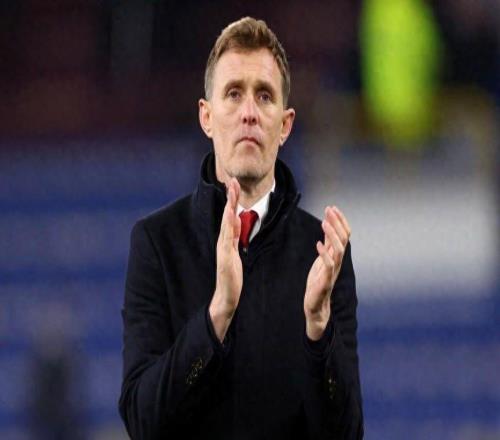 臨危受命！曼聯(lián)暫緩選帥，弗萊徹或率隊(duì)迎戰(zhàn)曼城