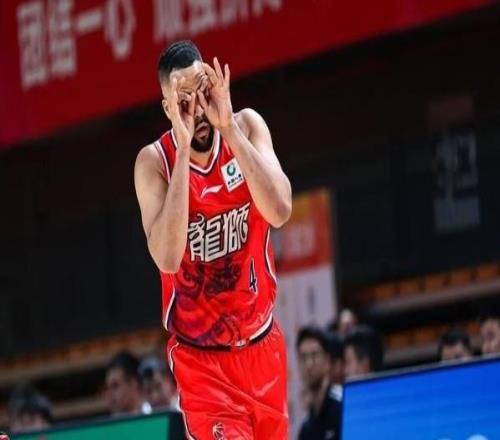 前行無畏丨CBA常規(guī)賽第十三輪主場大勝四川