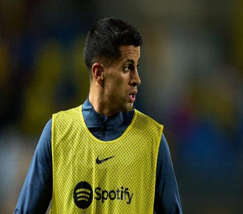 不去沙特了，坎塞洛會在巴塞羅那靜候隊友凱旋