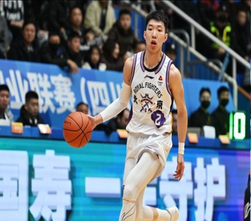 全場(chǎng)正負(fù)值最低的國手！12投8鐵+在場(chǎng)輸28分，球迷：節(jié)奏版艾倫