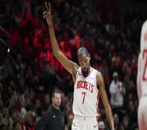 謙虛，火箭隊杜蘭特超越張伯倫成NBA歷史得分榜第七后的第一反應