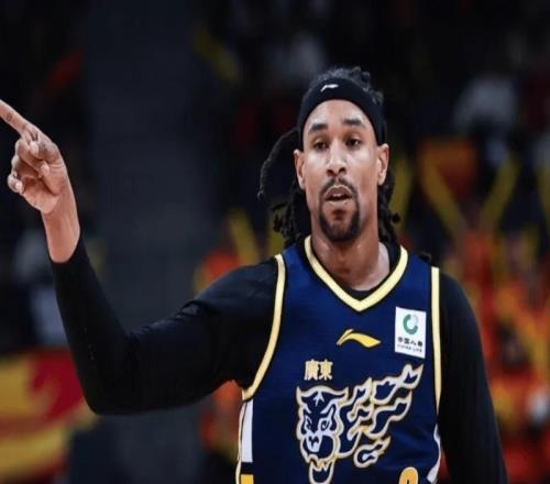 廣東狂勝遼寧！雙小外轟57分，2內(nèi)穩(wěn)定貢獻，楊鳴一度全華班！