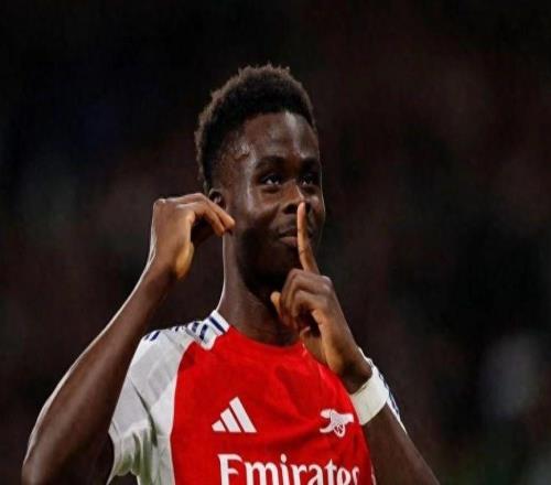 創隊史新高！薩卡確認續約至2031年，周薪近40萬鎊成槍手第一薪