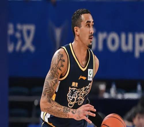 CBA遼粵戰3消息：遼寧兩外援除名退賽，莫蘭德戰舊主，趙繼偉傷缺