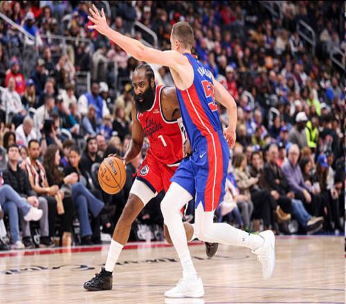 活塞本賽季主場首次不敵西部球隊快船近11戰9勝同時期聯盟第一