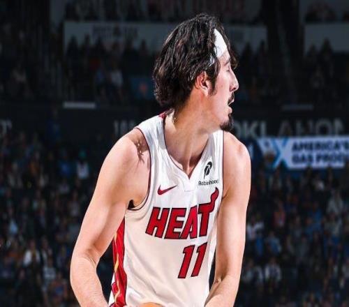 亞歷山大29+5+8，阿德巴約打鐵希羅復出三戰全敗，雷霆5連斬熱火