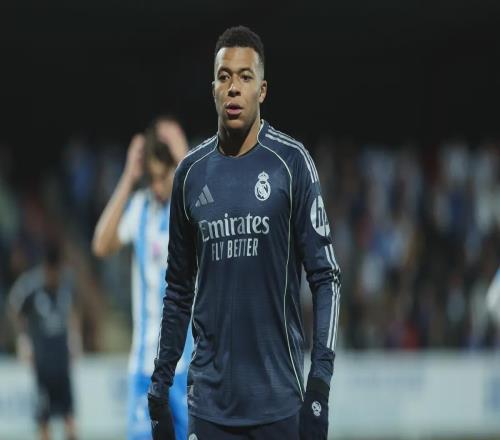 32絕殺皇馬！巴薩攜亞馬爾登基西超，姆巴佩再成背景板！