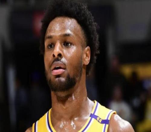 鐵血兩分變鐵血三分！布朗尼最后8秒刷分遭狂噴，還連累老爹詹皇