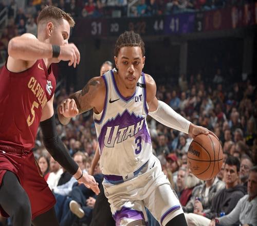 苦吞55分慘敗后，魚(yú)腩導(dǎo)演大爆冷！力擒上季東部第一證NBA無(wú)弱旅