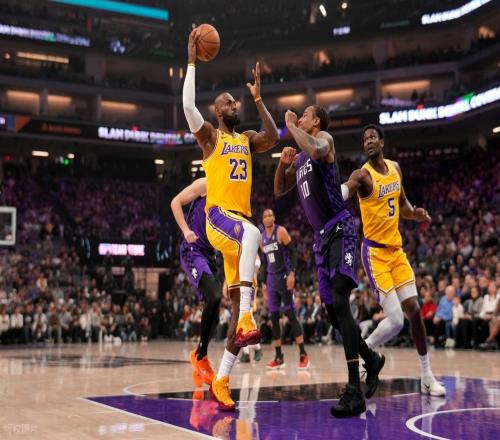 恥辱輸球！詹姆斯根本不防守！威少?gòu)?fù)仇湖人，東契奇空砍42+7+8+4