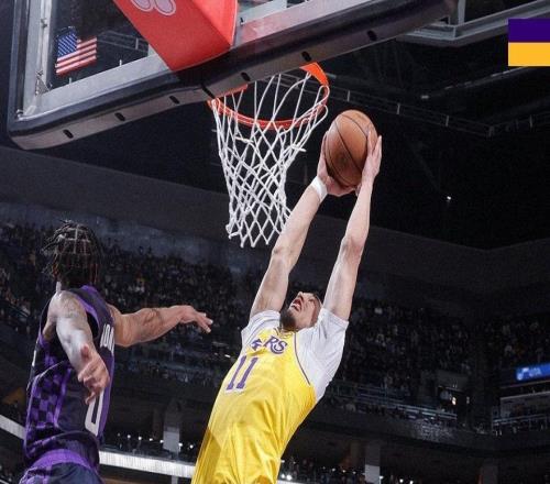 112124！東契奇42+7+8難救主，詹姆斯22分，湖人不敵國王遭3連敗