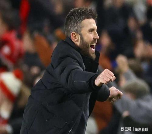 官宣！曼聯(lián)確定新帥，四年前困境重演，可擊敗阿森納，戰(zhàn)平曼城