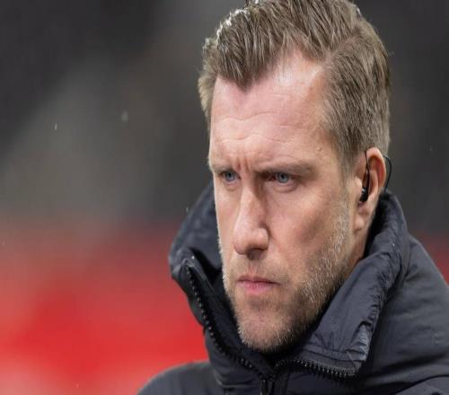 克勒舍：我們丟球太容易了，斯圖加特每次長傳球都能造成威脅