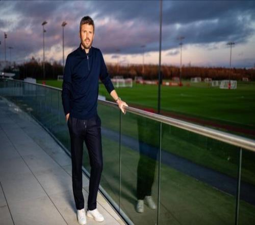 林良鋒：卡里克看守進(jìn)歐冠曼聯(lián)春秋大夢還不醒！