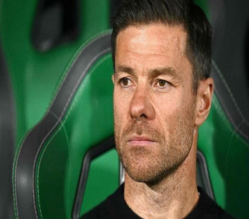 西班牙超級杯決賽輸球后下課，阿隆索7個半月皇馬主帥生涯終結