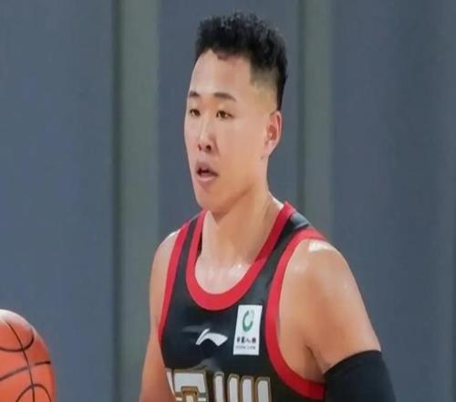 CBA打完14輪，最值得入選國家隊(duì)的5位球員！徐杰領(lǐng)銜，徐昕在列