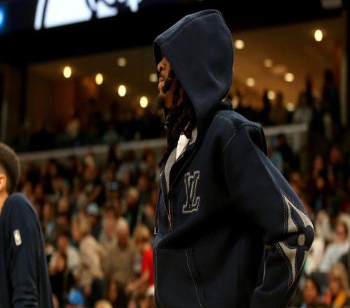 賈莫蘭特與灰熊隊(duì)友在柏林訓(xùn)練中發(fā)生激烈爭(zhēng)吵，被拍到視頻