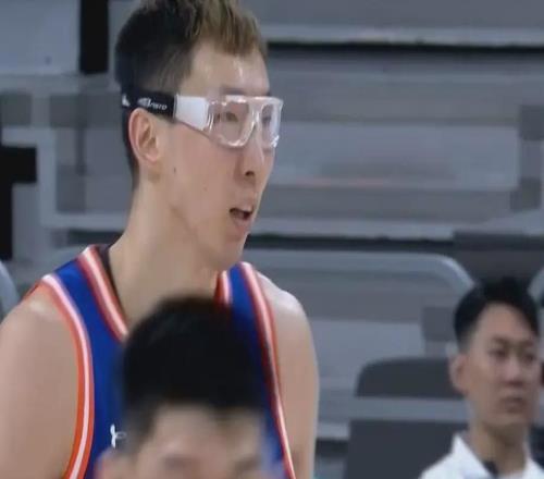 破案了！北京男籃輸球原因曝光，徐利民帶隊(duì)傷兵滿營(yíng)，球迷下課