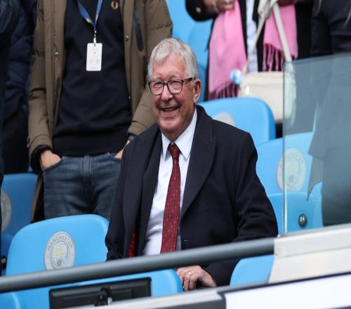 迪尼：曼聯(lián)應(yīng)學(xué)習(xí)槍手，像趕走溫格一樣讓爵爺遠(yuǎn)離俱樂部決策