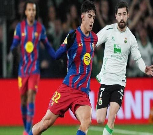 世體：卡薩多和貝爾納爾愿意替補，他們對巴薩來說至關重要