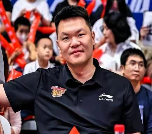 CBA常規(guī)賽廣東對(duì)陣北控賽前4個(gè)好消息和3個(gè)壞消息廣東重拾信心