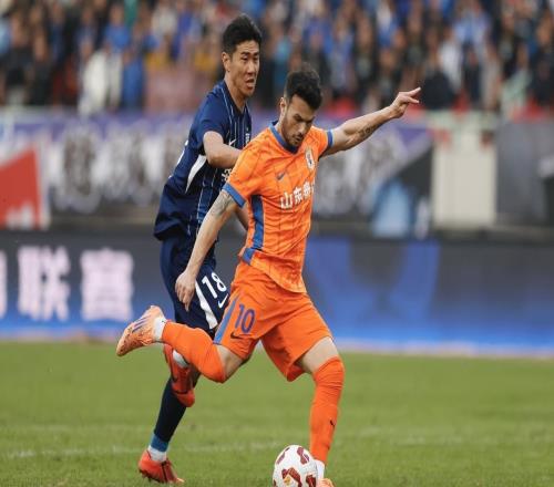 官宣！泰山與瓦科完成續(xù)約，回歸海口冬訓，2026爭冠底氣更足了