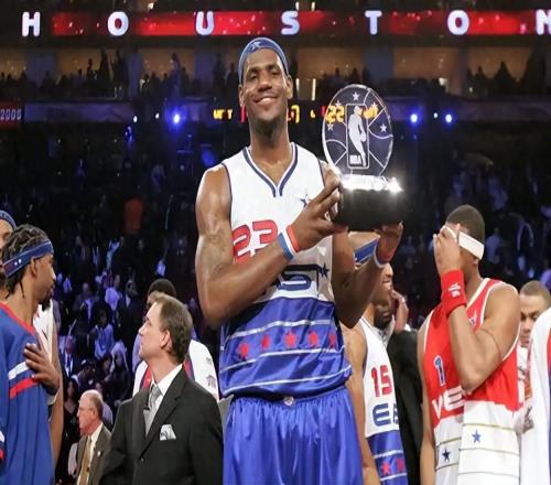 生涯至今，詹姆斯21次全明星首發！庫里、字母10次，哈登和KD呢