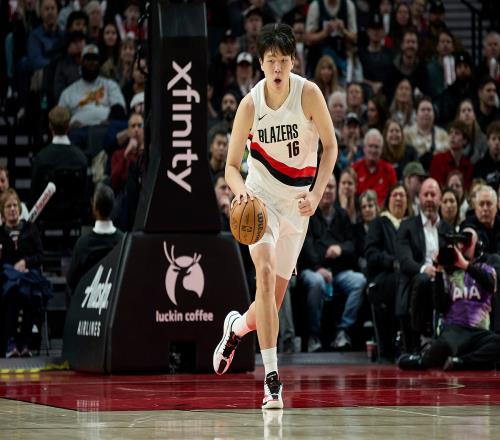 楊瀚森工作室發(fā)出聲明：追求進步的人將繼續(xù)努力，奮斗將成為未來的榮耀_NBA直播