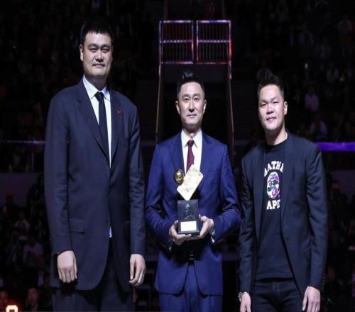 迎來千勝的廣東宏遠男籃，這30年為中國職業籃球帶來了什么