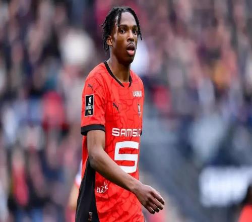 記者：如果切爾西引入雅凱，愿意將其租借回雷恩至本賽季結(jié)束