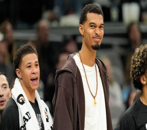 搞笑，文班亞馬的馬刺隊友宣布，他的目標是成為世界第二防守球員