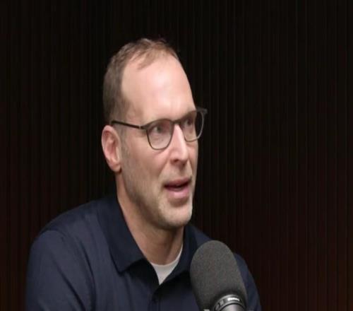 切赫：重傷恢復后，我更能接受失敗頂級門將決定球隊上限