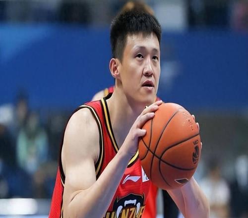 男籃23年世界杯12人現狀！3人受傷，4人無緣國家隊，1人淪為板凳