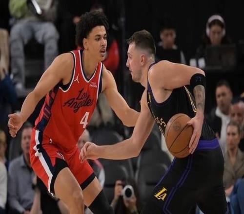 東契奇浪投祖巴茨統(tǒng)治內(nèi)線，快船擊敗湖人，雷霆狀元簽沒了