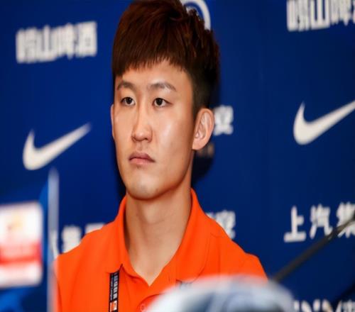 武漢三鎮右后衛位置需要補強，球迷建議引進魯能王彤，值得期待