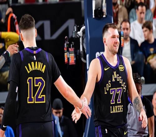 前兩分鐘拿下6分，結(jié)果湖人鋒線新星在后面的46分鐘只得到了1分