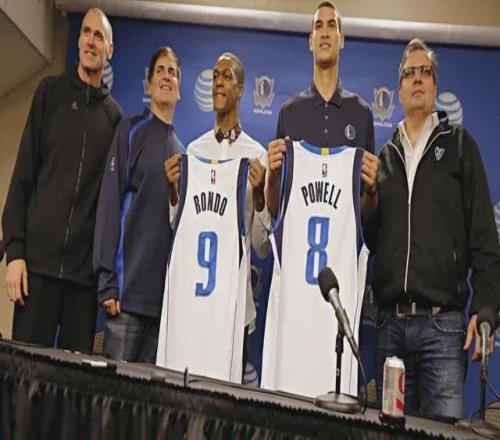 带着母亲遗愿战斗12年,交易添头成了队魂