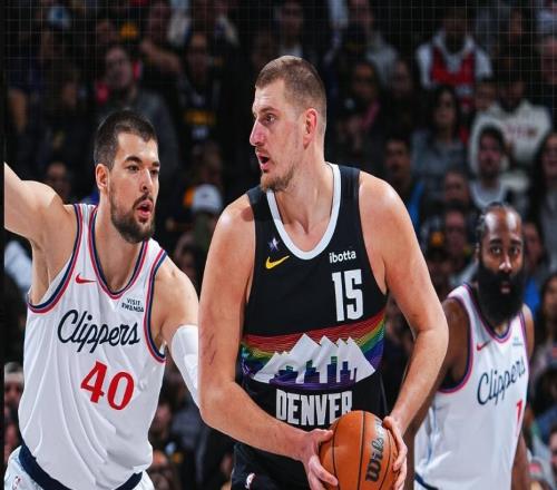 這才是MVP！傷停32天復(fù)出24分鐘31+12+5約基奇攻防無解被盛贊