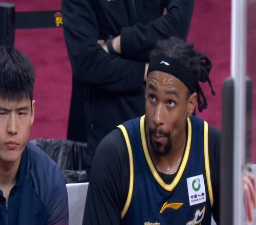 只有薩林杰還不夠！廣東隊被迫裁掉奎因，朱芳雨還要簽人