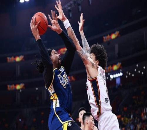 CBA積分榜最新排名！3隊哄搶第一，黑馬殺進前4，遼寧跌出季后賽