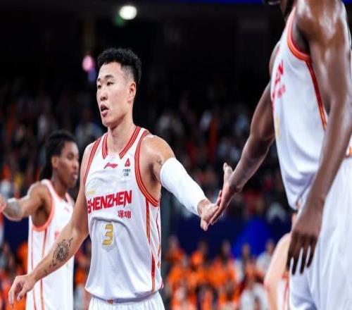 轟32+9后又狂砍43+4！這才是本土頂級得分手，他真該入選中國男籃