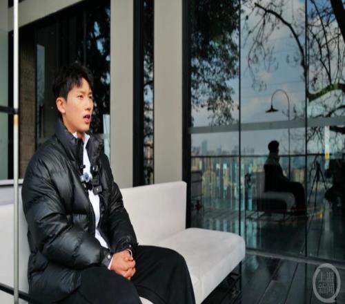 對話當事人向余望：雖然我們和足球強國有差距，但差距看得見摸得著