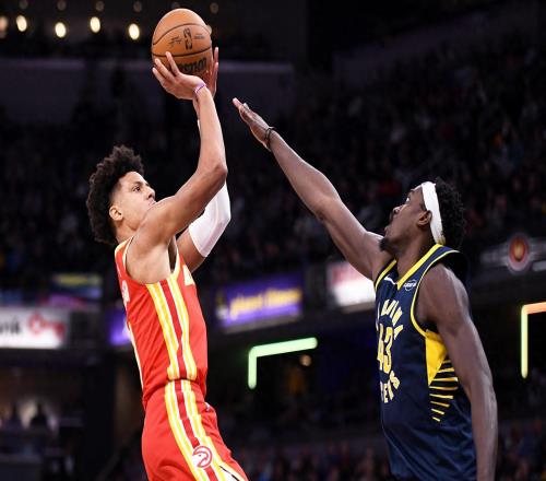 空砍33+12+10，新鷹王成歷史第三人！倒數第一送6連勝黃蜂神助攻