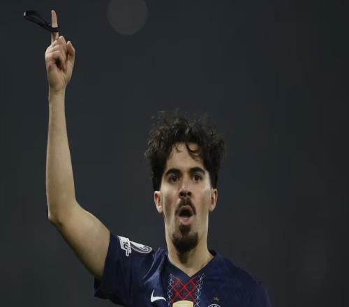 阿斯：皇馬仍認(rèn)為中場答案是維蒂尼亞，但轉(zhuǎn)會需球員本人推動