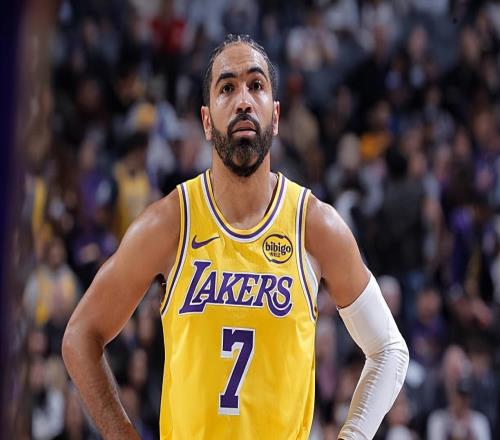 要交易就趕緊交易，湖人真沒必要繼續讓替補控衛出場了