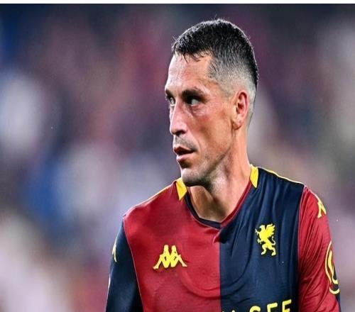 真正大魚！大連英博白撿一個寶貝，喜簽中超新孔卡，攪亂爭冠格局