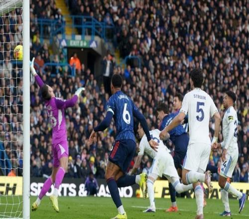 薩卡受傷馬杜埃凱送助攻！槍手生涯英超首次，蘇比門迪頭球破門