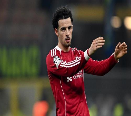 羅體：瓊斯認為自己在斯洛特的戰術中沒位置，他著急加盟國米