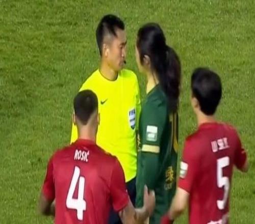 戰(zhàn)亞泰質(zhì)疑裁判染紅，李提香：那場賽后浙江與我暫停續(xù)約談判