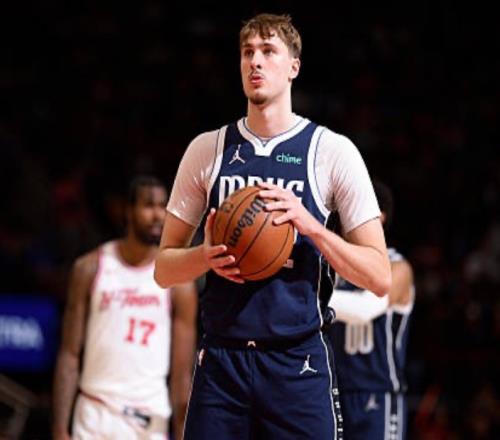 34分12板5助！就在今天，2項(xiàng)前無古人的NBA紀(jì)錄被弗拉格達(dá)成了